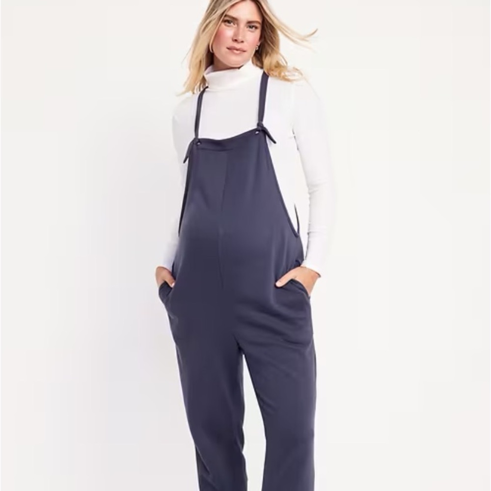 Maternity Knotted-Strap Fleece Overalls M